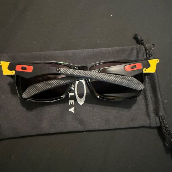 Oakley Jupiter Mens Sunglasses Gold Reflective Lenses - Picture 8 of 9